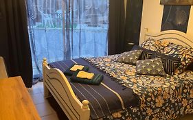 Chambre D Hote A La Plage De 15 M2 Le Manapany